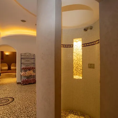 فندق مبيت وإفطار Alpenresidenz Trisanna