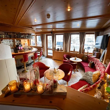 Trisanna Bed and Breakfast 4*