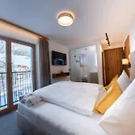 B&B Trisanna 4*