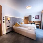 Trisanna B&B 4*