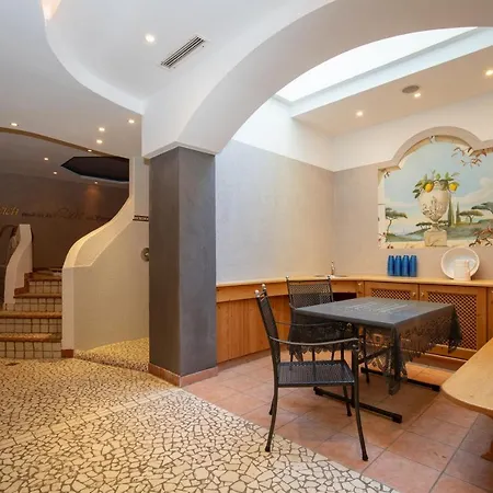 Alpenresidenz Trisanna 4*