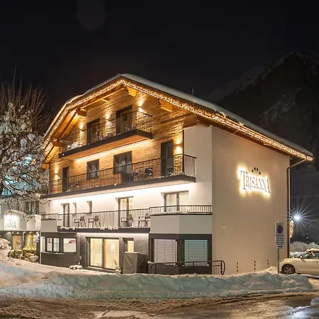 Alpenresidenz Trisanna לינה וארוחת בוקר 4*