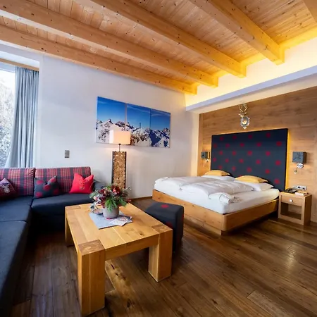 Couette-café Trisanna 4*