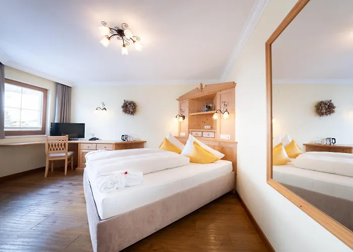 Hotel Trisanna Bed & Breakfast