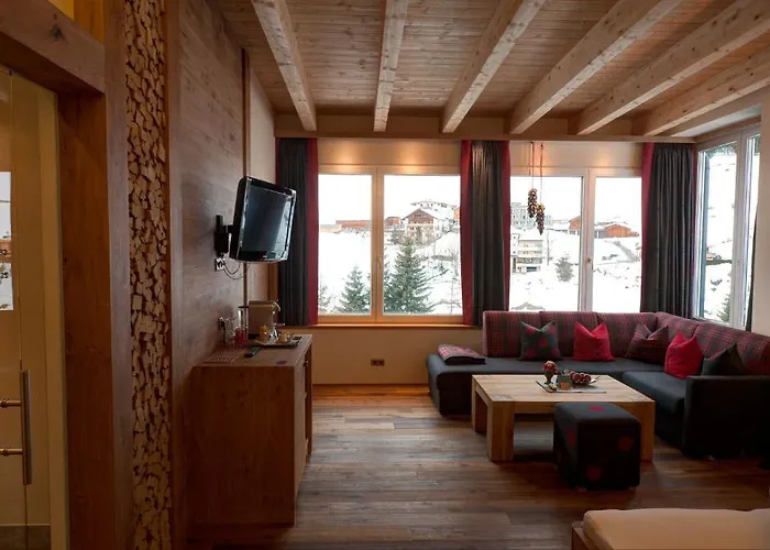 ベッド・アンド・ブレックファスト Hotel Trisanna